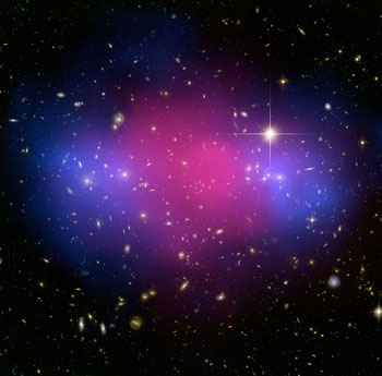 This pair of colliding clusters of galaxies provides confirmation for the separation of dark matter in ordinary matter observed in the Bullett cluster. Image credit: NASA, ESA, CXC, M. Bradac (University of California, Santa Barbara, USA), and S. Allen (Stanford University, USA)