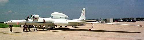 The DC-8 (top) and the ER-2, the two aircraft flown in the CAMEX project (images courtesy of NASA)